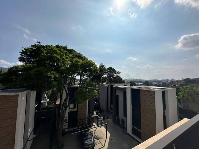 Venda em Pinheiros - São Paulo