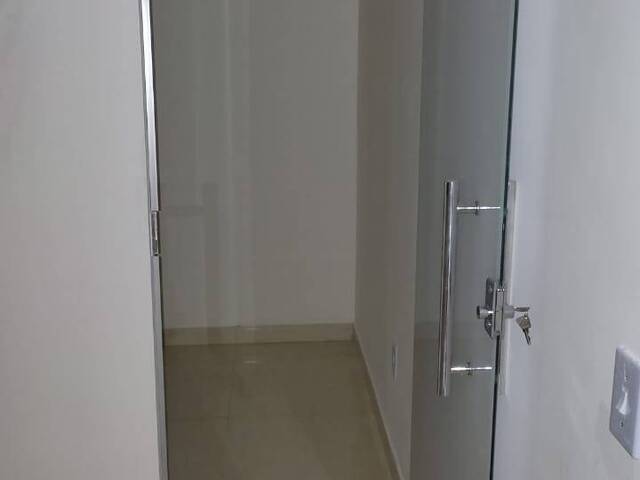 #400 - Apartamento para Venda em Brasília - DF